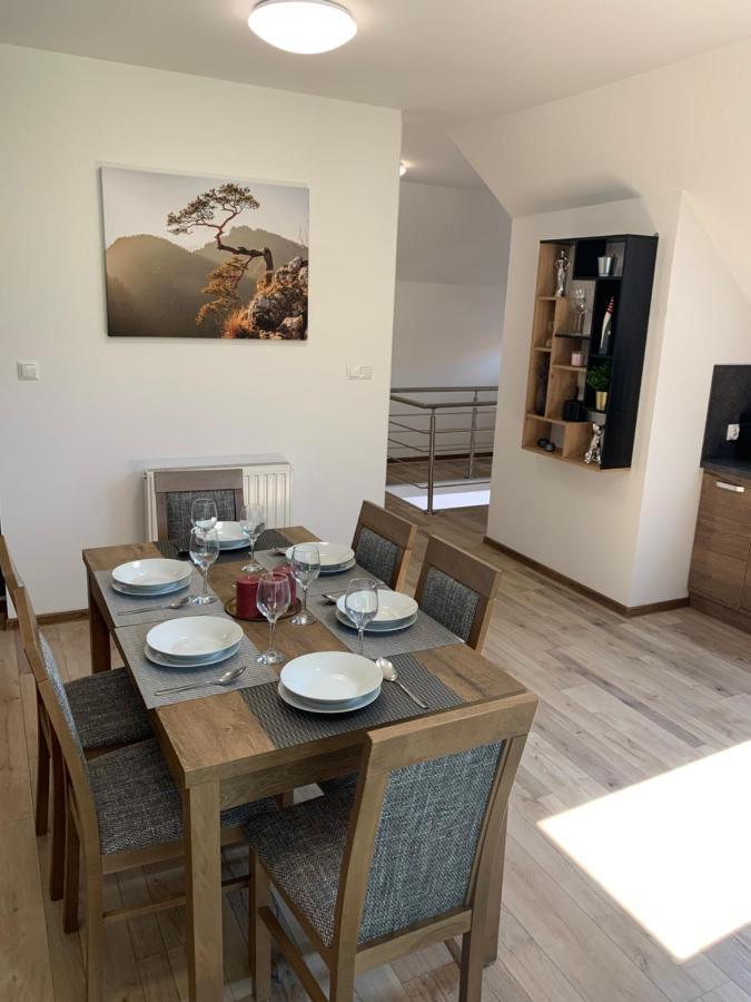 Cozy 2-Bedroom Vacation Apartment With Entire Top Floor Gaj  Extérieur photo